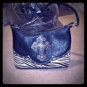 Black leather purse and matching wallet